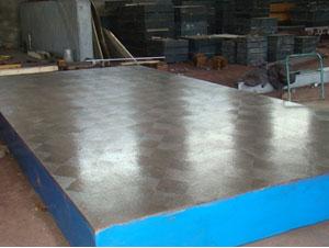 鑄鐵平臺(tái)在汽車行業(yè)的應(yīng)用