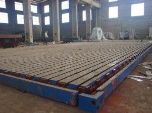 大理石平臺與機床鑄件配合使用